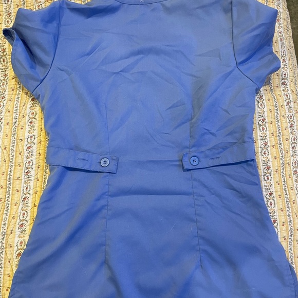 GREYS ANATOMY scrub top - Picture 3 of 3